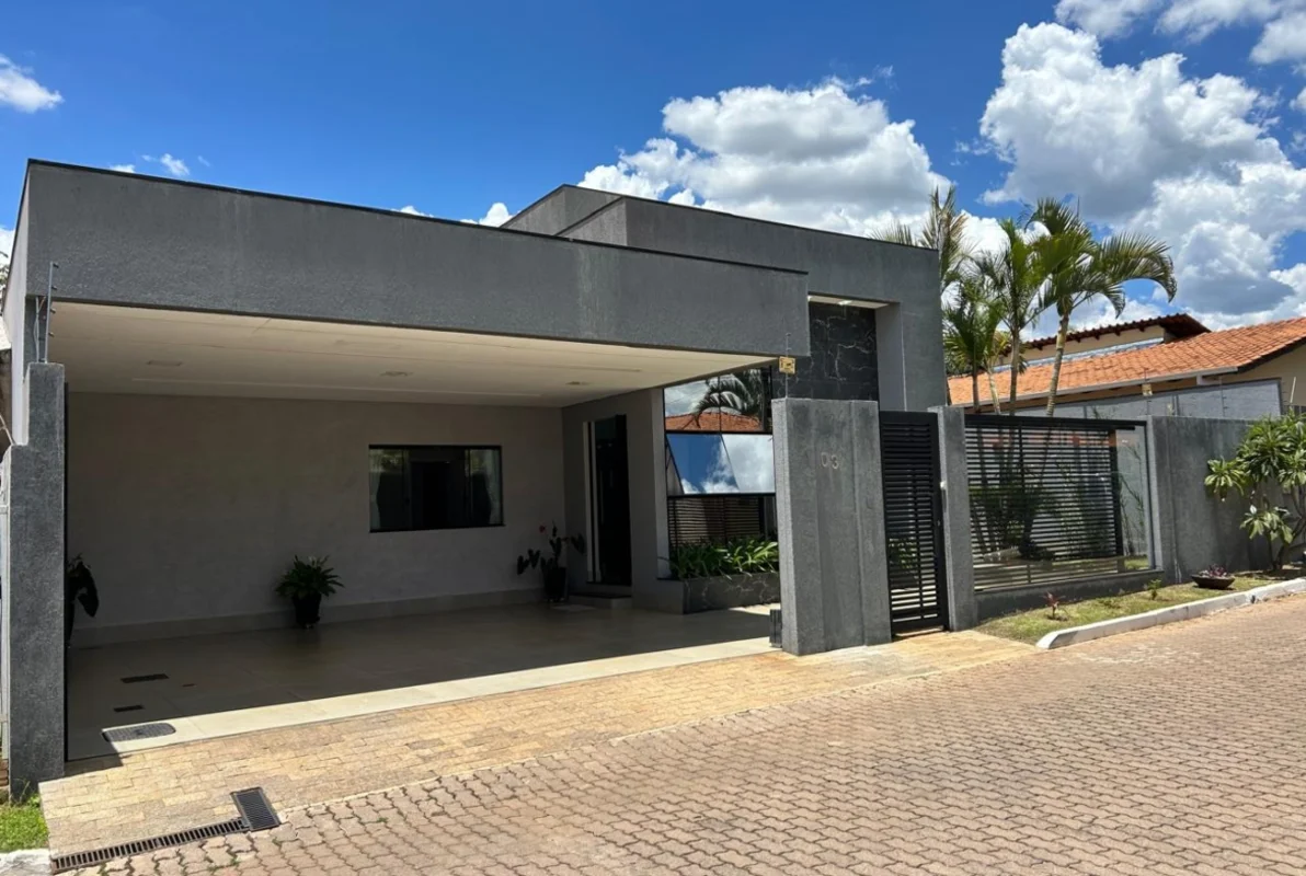 Excelente casa nova, moderna e de alto padrão, localizada em condomínio fechado ...