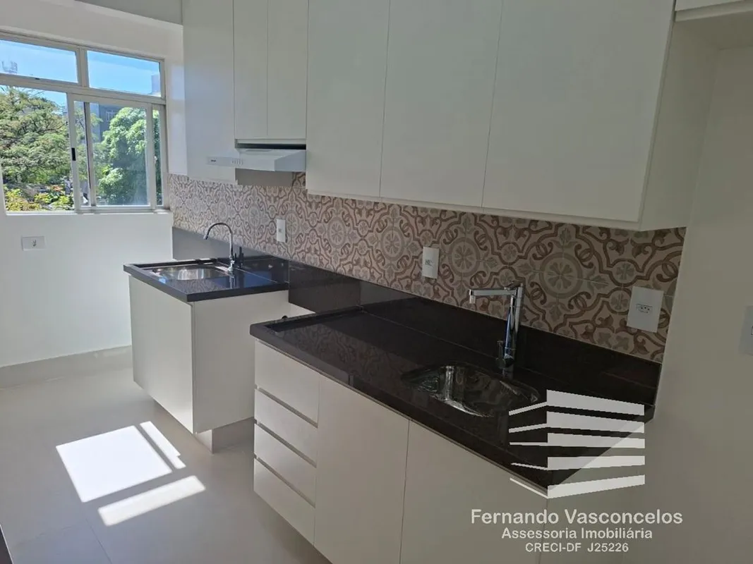 - Valor líquido do Aluguel: R$ 4.600,00; - Sala com varanda incorporada vista pa...