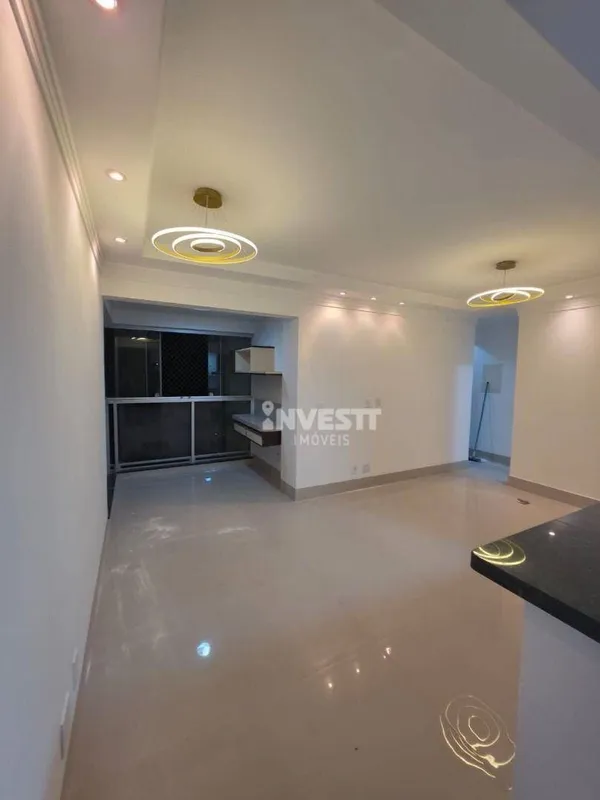 LOCALIZAÇÃO:Apartamento reformado à Venda no Edifício Costa Dourada Alto da Glór...