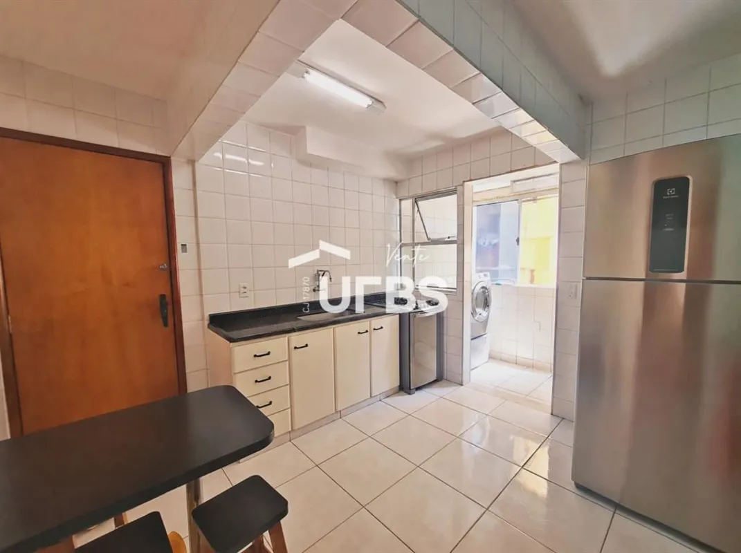 COD U-0033236 - Apartamento com 85 m² de área privativa, nascente, bem distribuí...