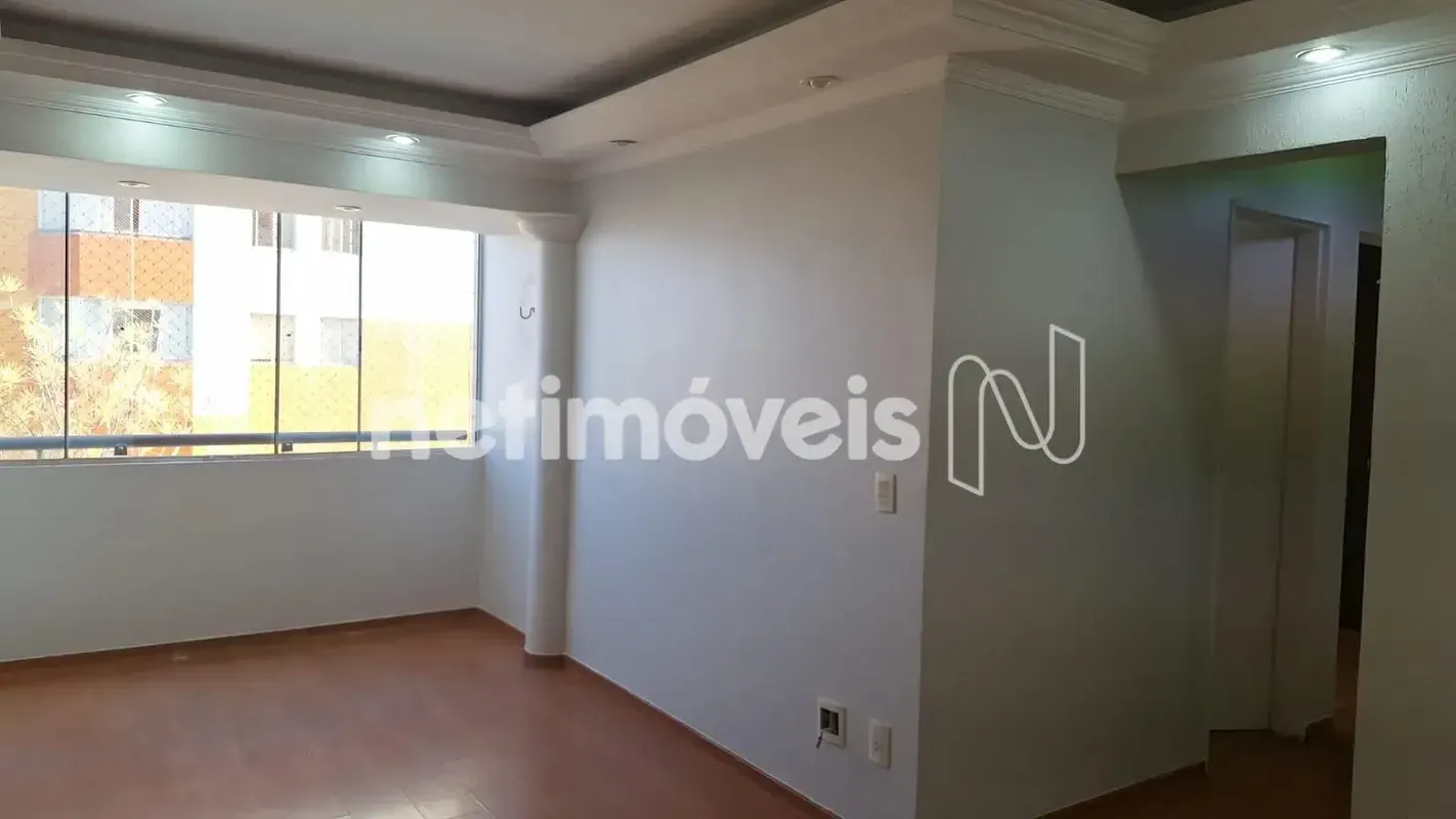 Excelente oportunidade na QI 27 do Guará II! Apartamento com 59,60 m² de área út...