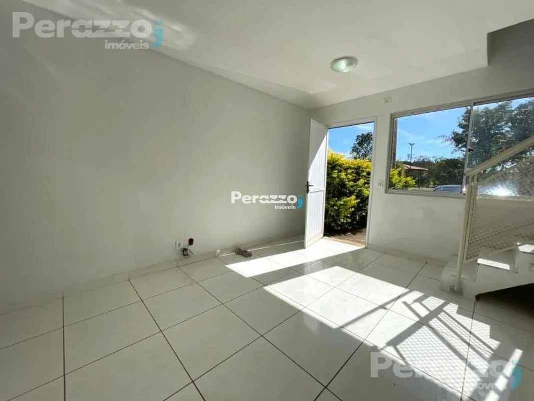 Excelente Casa de 2 Quartos com Ambientes Bem Distribuídos em uma das Melhores L...