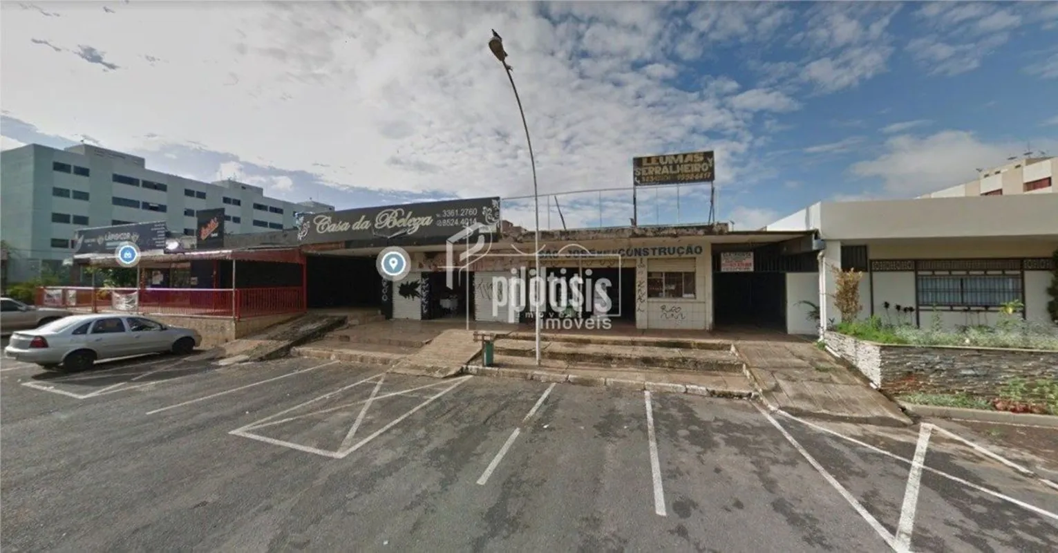  Podendo ser fracionada em 4 lojas de aproximadamente 94 m²!!- Hoje o terreno te...