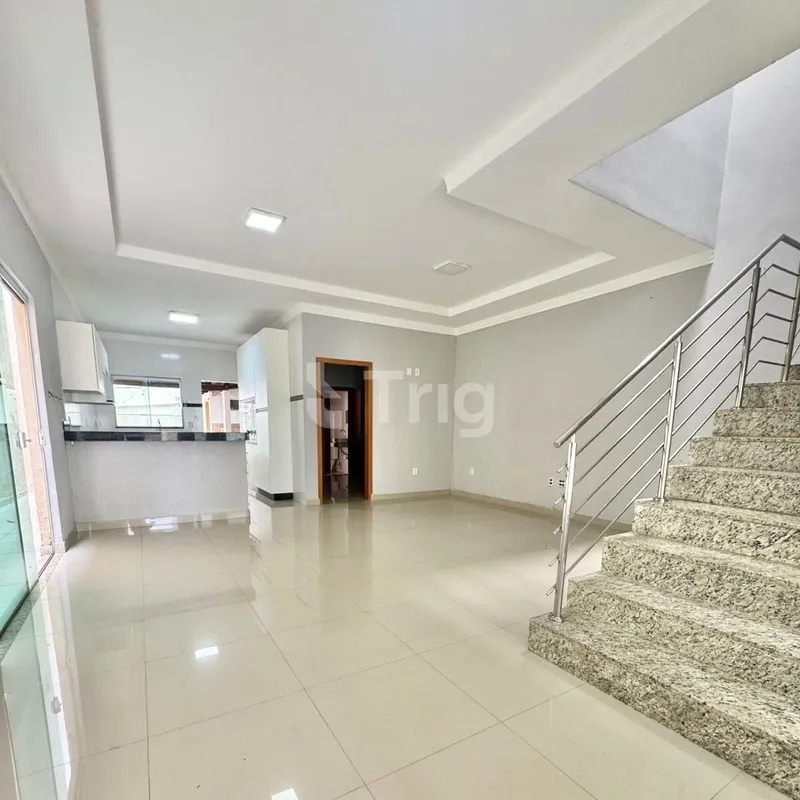 Excelente sobrado no Jardim Atlântico, ideal para quem busca conforto, espaço e ...