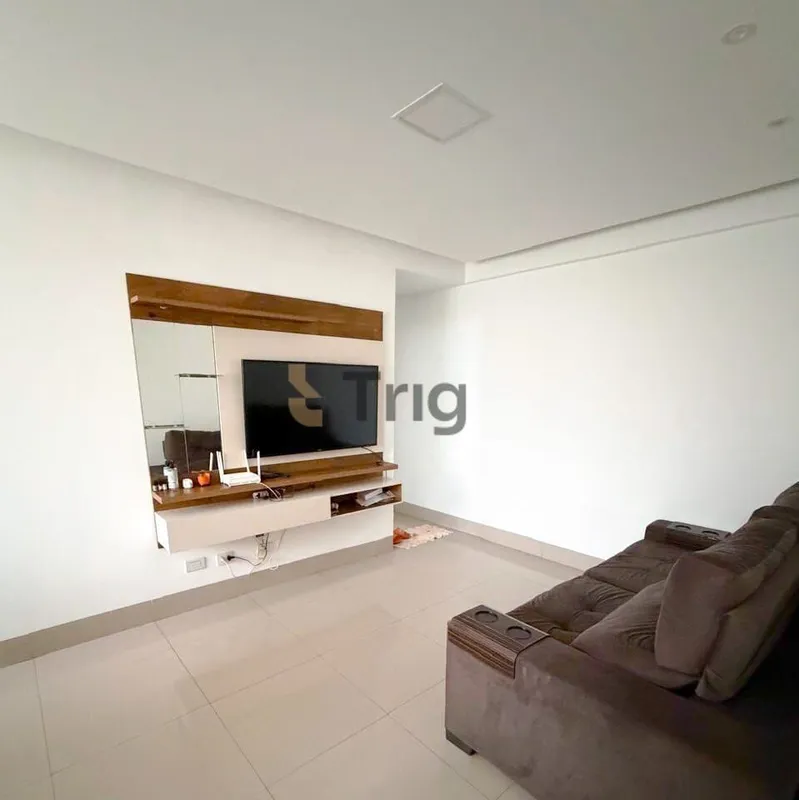 Apartamento mobiliado de 58 m² com planta funcional e bem distribuída, composto ...