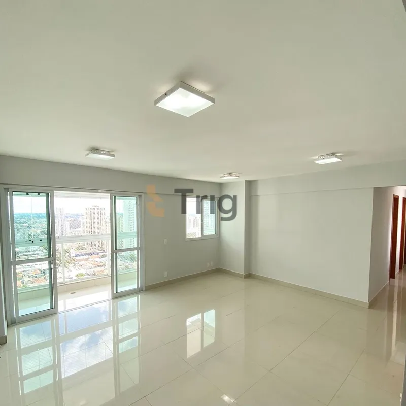Apartamento com varanda, completo em armários e planta bem distribuída, ideal pa...