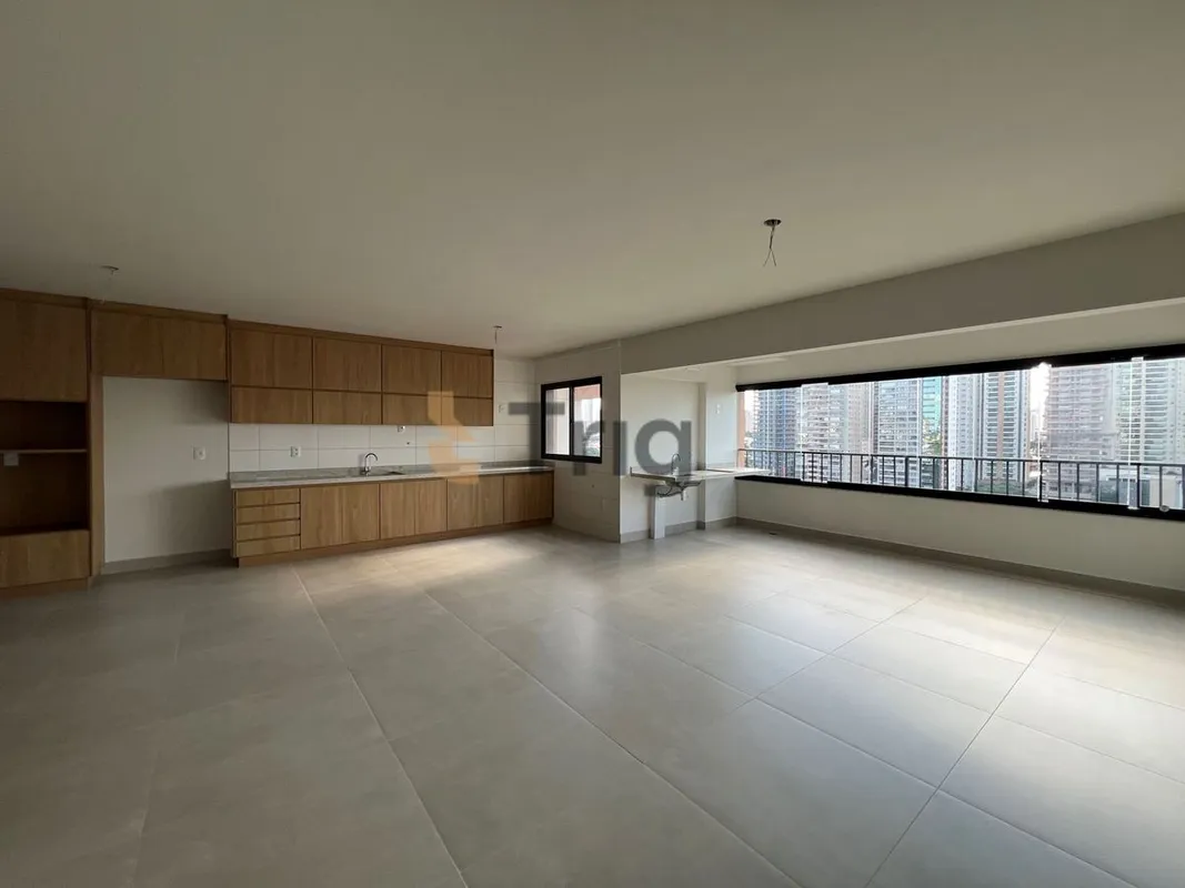 Apartamento no Residencial Lago Areião, com 140 m² e planta inteligente que inte...