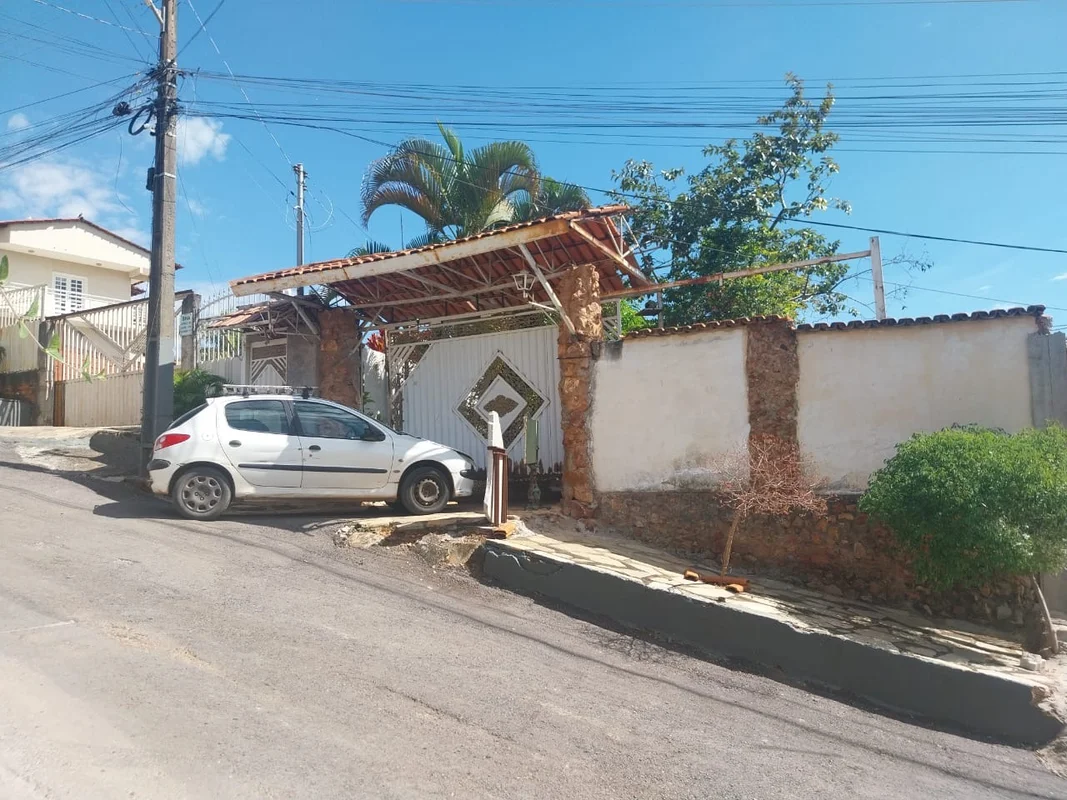 Descubra uma oportunidade especial na SHA Conjunto 5 Chacará 112, em Arniqueira,...