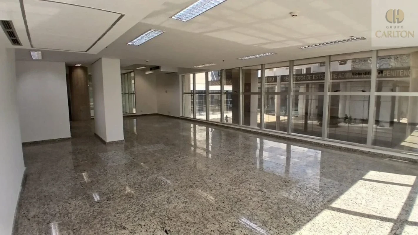 Sala comercial de 353m² para locação no Carlton Tower, SBS Quadra 2, ASA SUL, Br...
