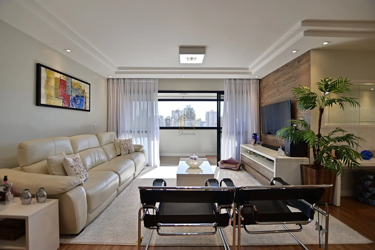 Descubra este apartamento de 145 m² no Residencial Encontro das Águas, localizad...