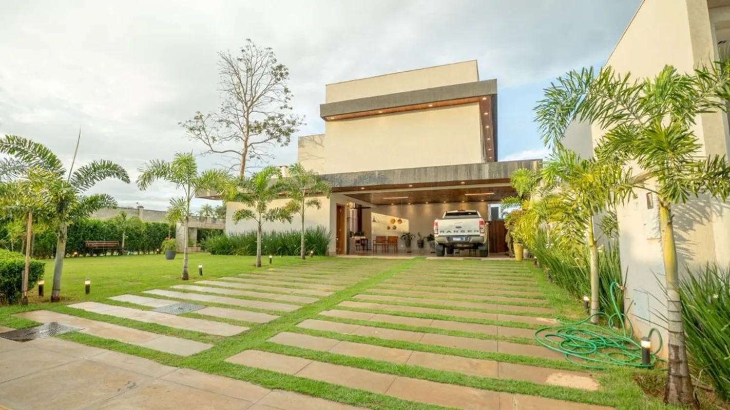 Sobrado à Venda - Portal do Sol Garden | Goiânia - GOValor: R$ 2.999.000,00Área ...