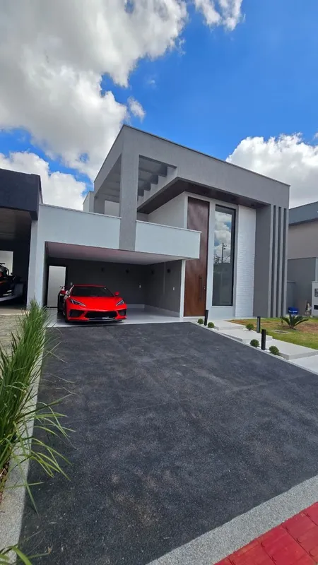 Casa à Venda - Parqville Pinheiros | Goiânia - GOValor: R$ 1.640.000,00Área cons...