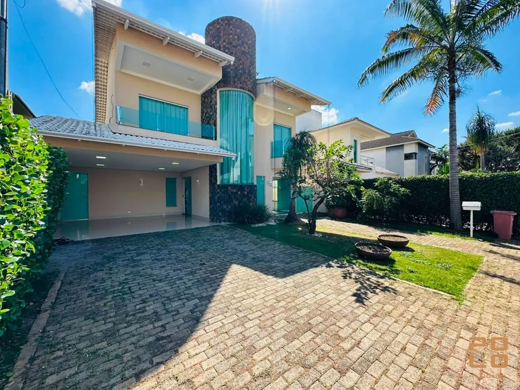 Sobrado para alugar no Condomínio Residencial Jardins Madri, localizado em Goiân...