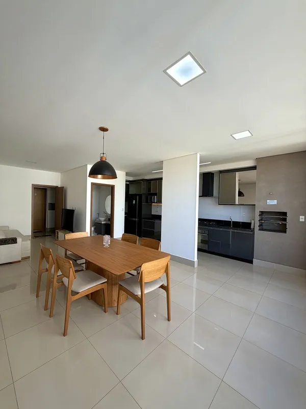 106m² com 3 suítes plenas;Rico em armários planejados (cozinha, área de serviço,...