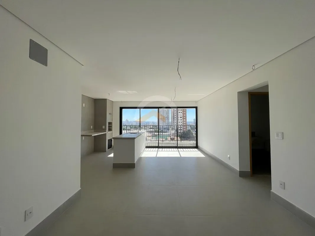 Apartamento com 3 suítes a 700m do Parque Vaca Brava e Goiânia Shoopping. Jardim...