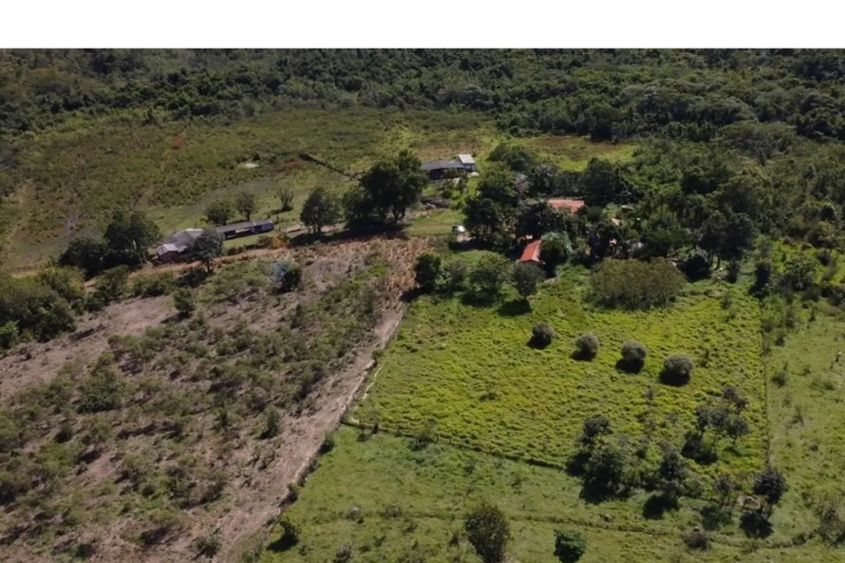 Excelente Terreno para Chácara na Rodovia DF 140 Km 10, Fazenda Barreiros.Região...