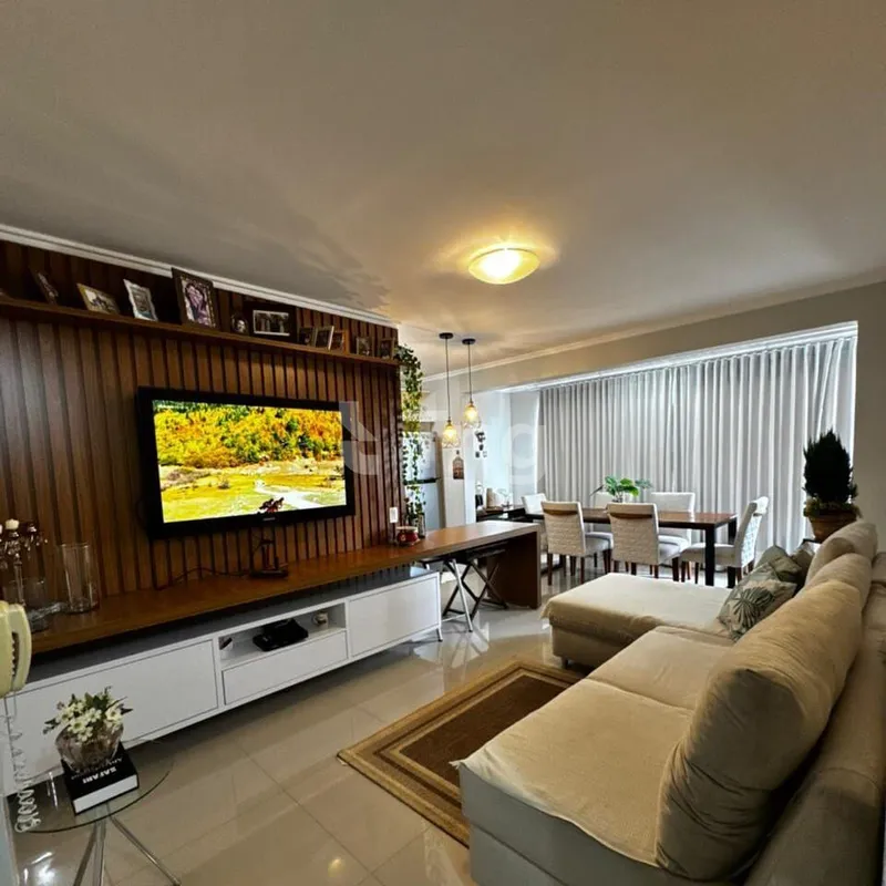 Apartamento mobiliado com 64 m² de área privativa, ambientes bem distribuídos e ...