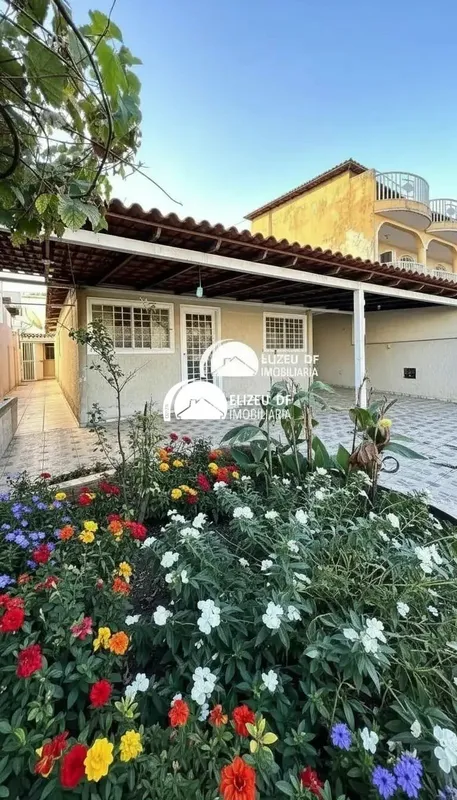 Elizeu DF Imobiliária vende casa na QI 7 Conjunto F no Guará I, composto por:  C...