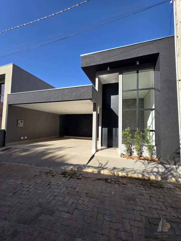 RUA 04, próximo ao búfalo BIO e DF PLAZADescrição:Casa de alto padrão, completis...