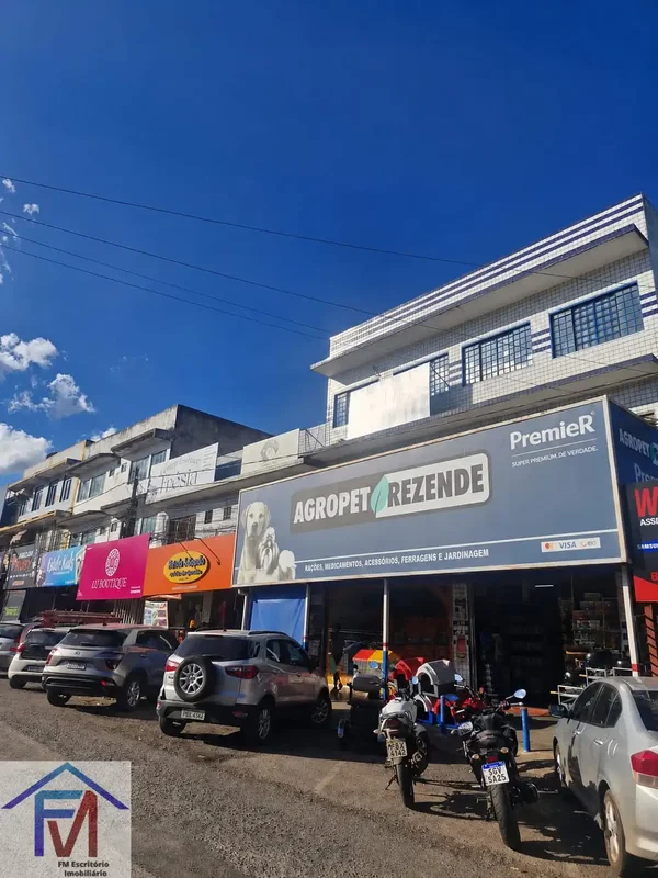 FM Imobiliária Vende Prédio Comercial – Quadra 217 | Santa Maria/DFExcelente opo...