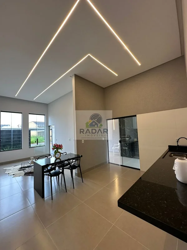 Casa a venda no Bairro Jardim Boa Esperança em Aparecida de Goiânia Casa com 3 q...