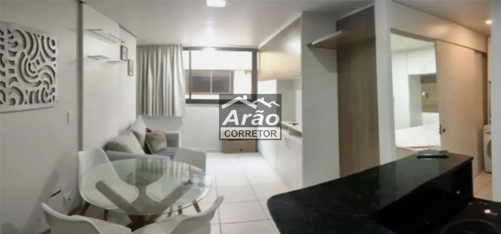 Apartamento - 46 m² - 708/709 Norte com garagem e elevador.Excelente oportunidad...