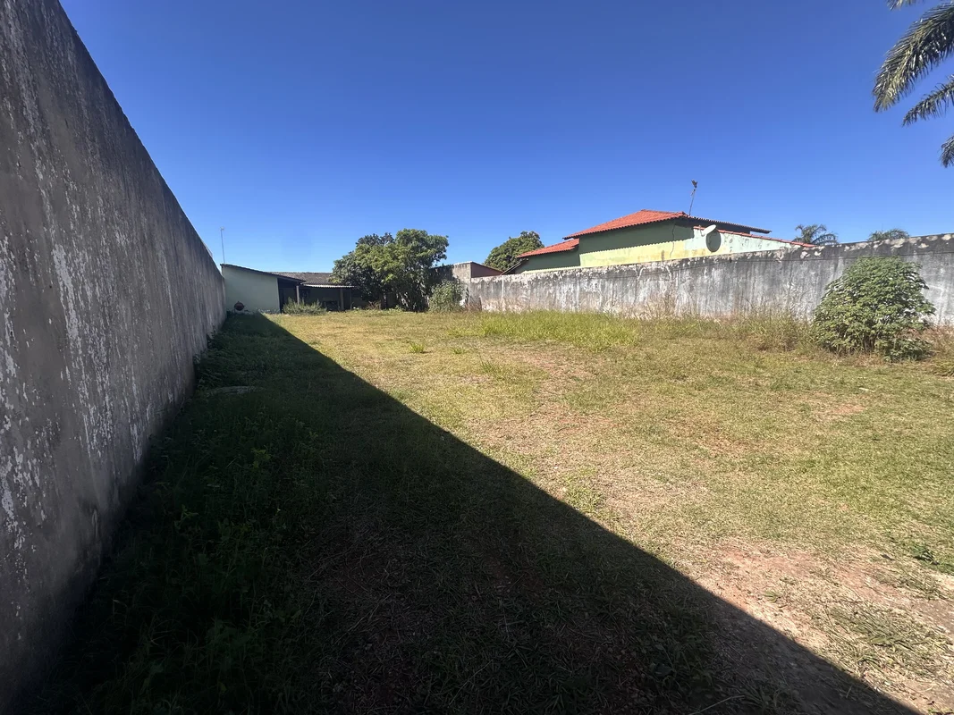 Vendo Excelente Lote na Rua 12 Vazado para Estrutural - Lote 775 metros- Poente ...