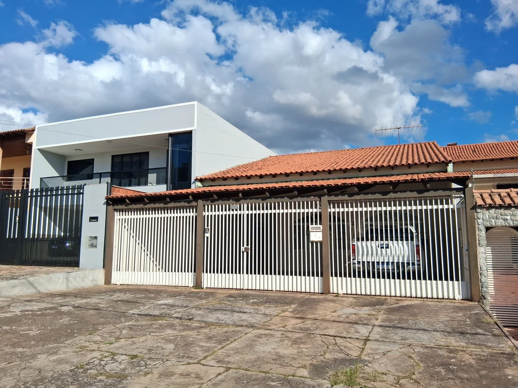 JELSON LOBO VENDE:61 9.9906-1416 WhatsApp Casa na QNB 07 LT 30TAGUATINGA NORTE -...