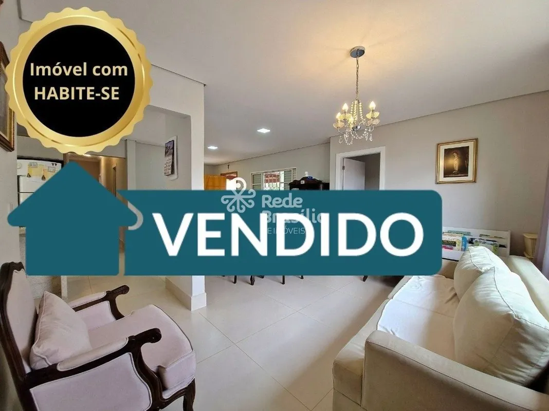 Condomínio Santa Bárbara (Regularizado)Financiamento: simPermuta: simCasa com la...
