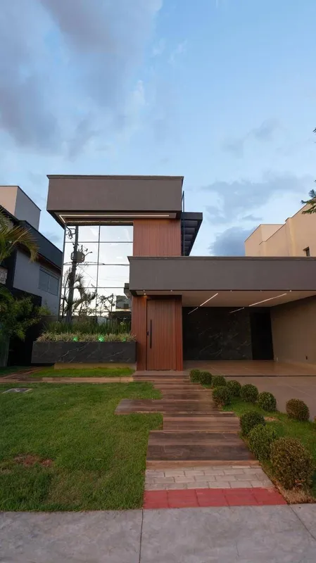 CONDOMÍNIO PARQVILLE JACARANDÁ EM APARECIDA DE GOIÂNIA Área de lote 312,00m2Área...