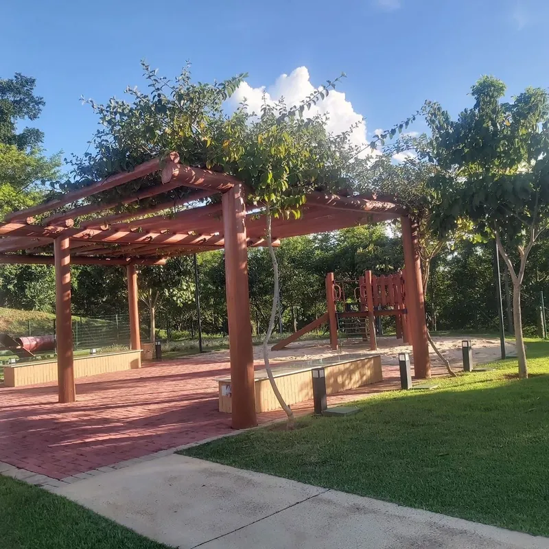 Lote - Jardins BolonhaLote com 300 m²12 X 25OLote Planoalocalizado na parte alto...