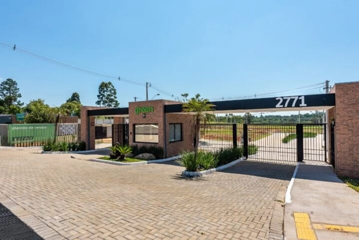 Condomínio de terrenos fechado, composto por 229 terrenos, entre 136,85 m² a 388...