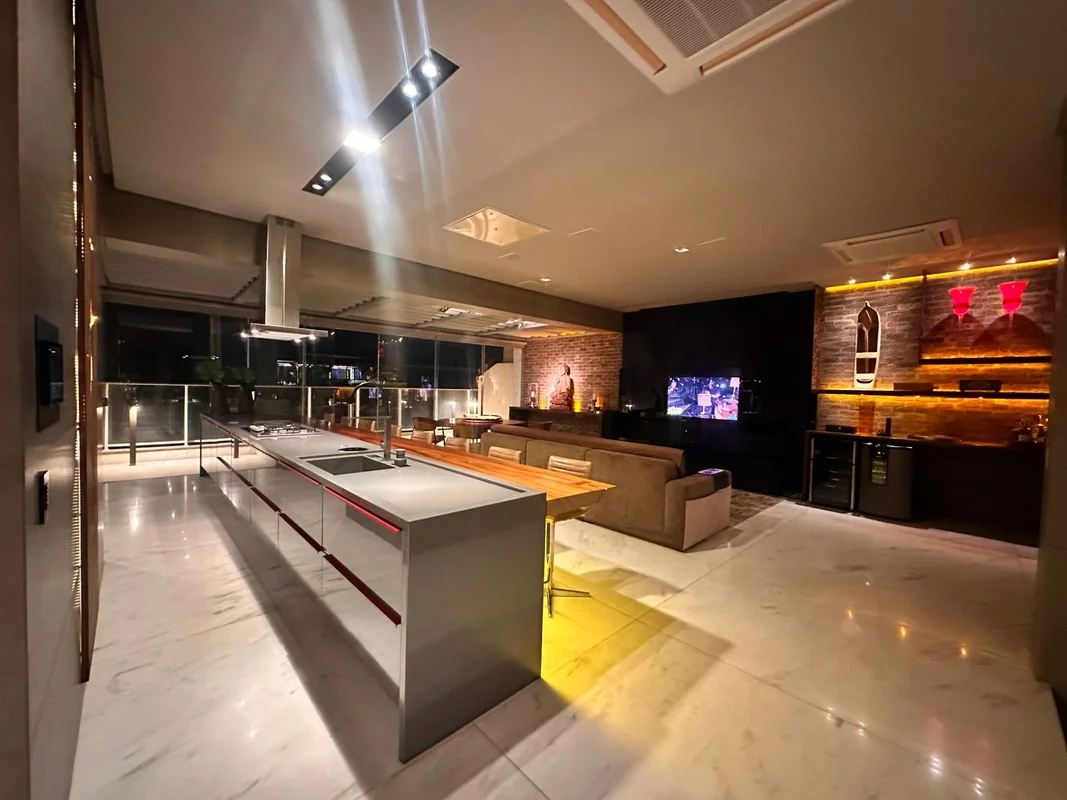 COBERTURA DUPLEX DE ALTO PADRÃO À VENDA – VIA PARQUE NOROESTE303,37 m² | 4 vagas...