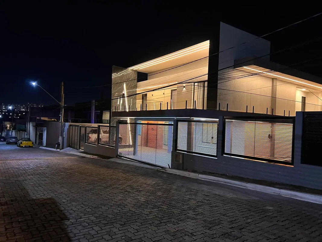 Casa à venda | Guará ParkUma residência de alto padrão, com ambientes amplos, la...