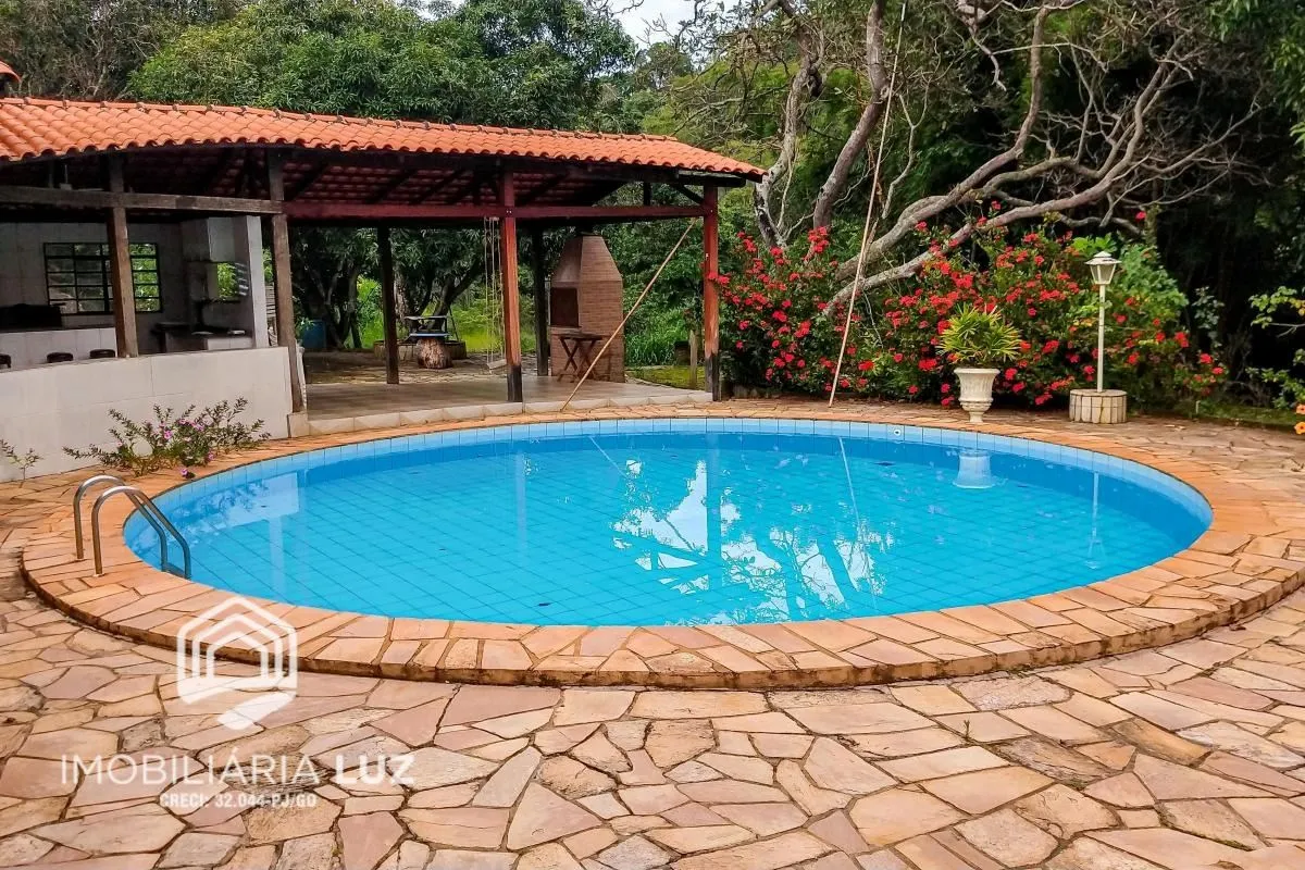 Sítio à Venda - Santo Antônio do Descoberto/GOValor: R$ 1.950.000,00Localização:...