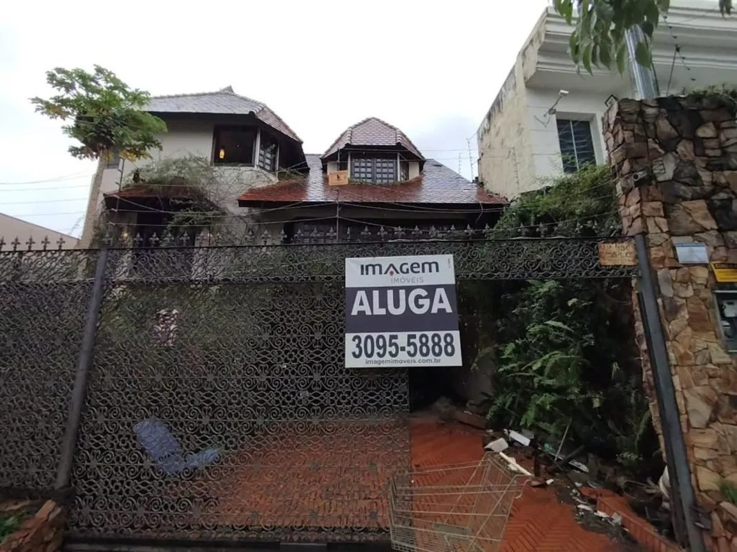 ALUGA - Sobrado TriplexRua 1130, Qd. 235 Lt. 05 - Setor MaristaLindo Sobrado Tri...
