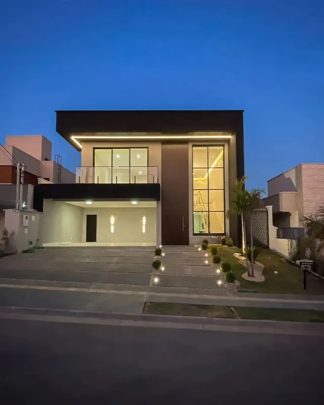 Magnífico Sobrado Jardins Nápoles. O terreno possui 360,07 m² A residência possu...