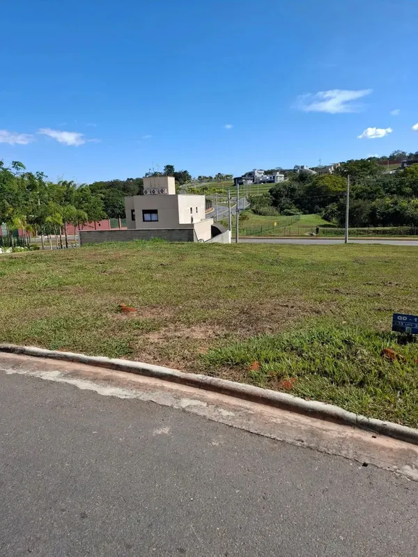 Lote de 428,66m² no Jardins Capri em Senador Canedo-GOValor do Ágio: R$ 253.000,...