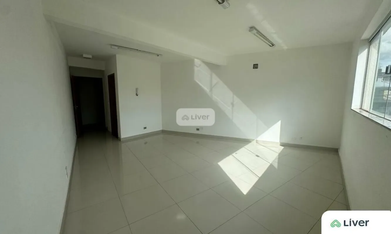 Sala Comercial com 55m² | Junção de 2 Salas | Edifício Coliseu – Setor Sul – Goi...