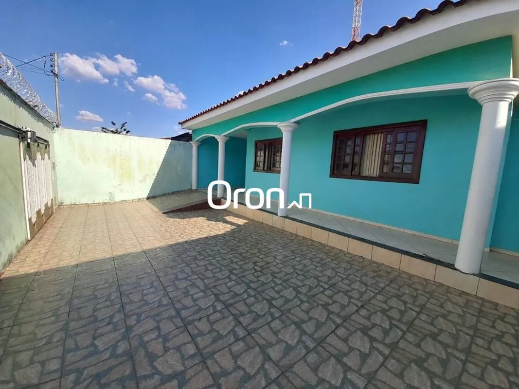 CÓDIGO DO IMÓVEL: CA2233LOCALIZAÇÃO:Próximo ao Parque Carmo Bernardes e Centro d...