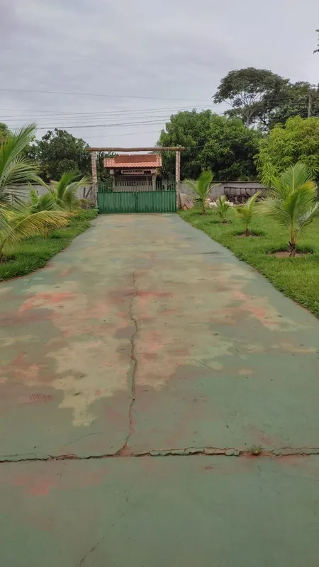 Chácara em Edealina. No fundo do rio dos bois ?? para quem gosta de pescar (quil...