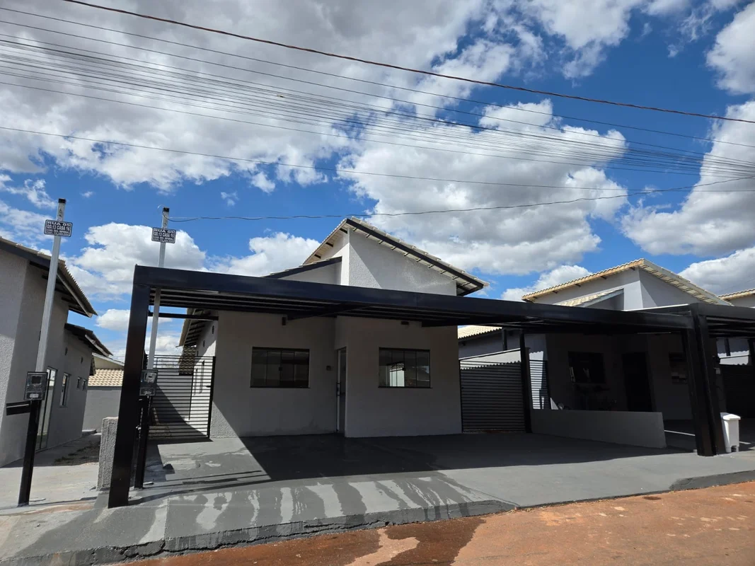  Casa Nova à Venda no Condomínio Imperial – Trindade/GO - Lote 15Se você procura...