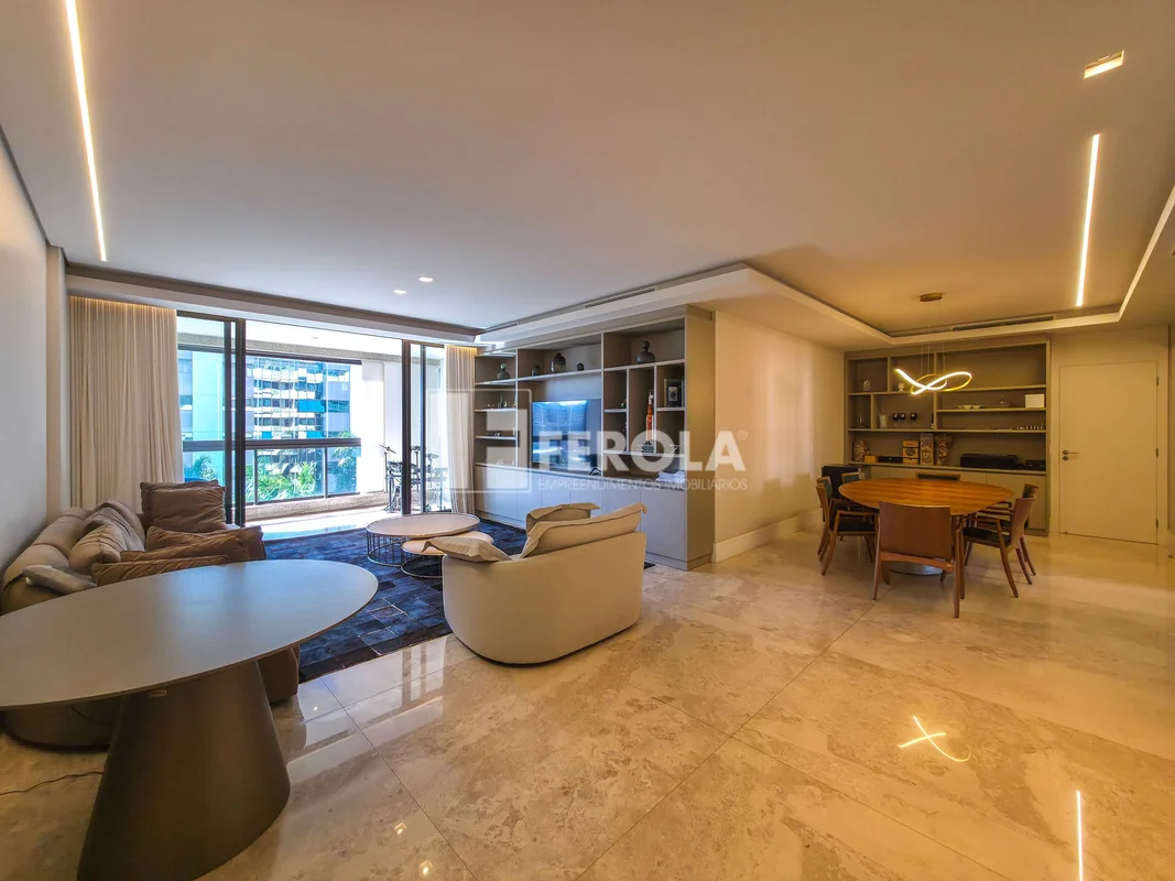 FEROLA HÁ 26 ANOS SENDO A SUA IMOBILIÁRIA NO SUDOESTE VENDE COM EXCLUSIVIDADEO m...