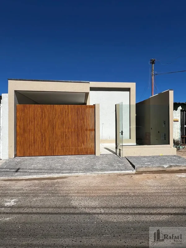 -Sua casa nova está esperando por você!Chegou a oportunidade de conquistar o imó...