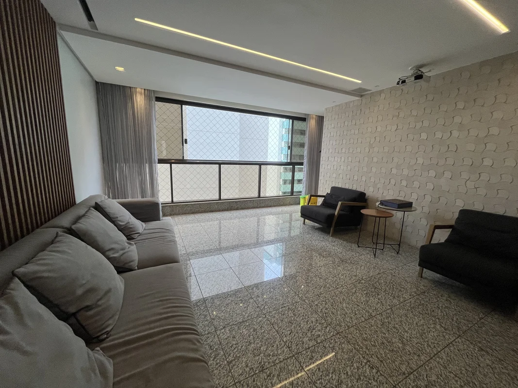 Res. Portal das HortênsiasQuadra 105 – Praça Ben-te-vi | Águas Claras163m² | 3 Q...