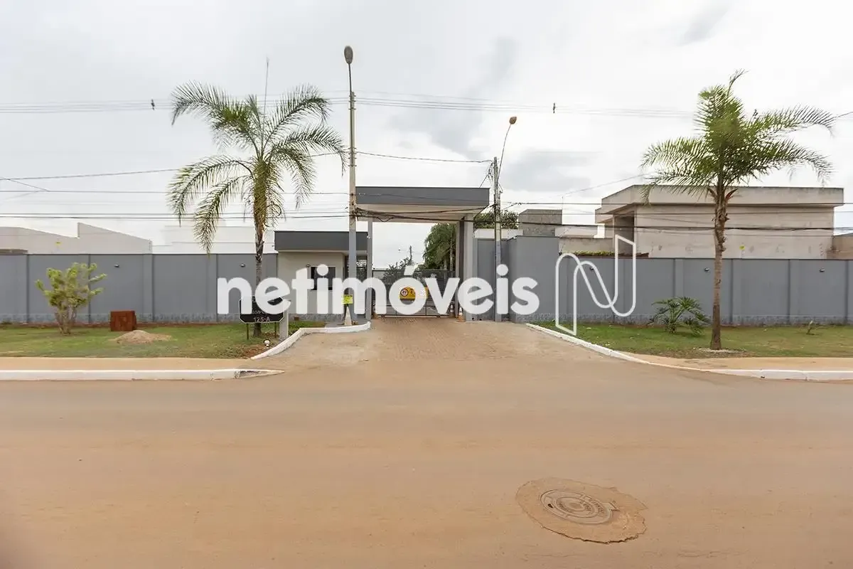 VICENTE PIRES RUA 10 -CONDOMINIO RESIDENCIAL HUDSON CARNEIRO Excelente casa com ...