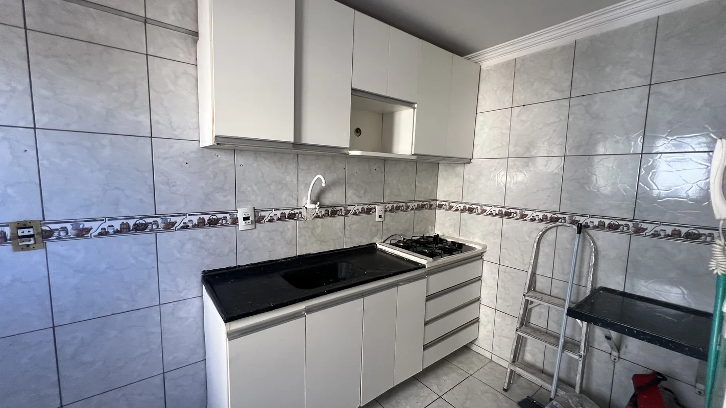 Residencial Europa Apartamento Ed. Rio Sena com 2 quartos, sala para dois ambien...