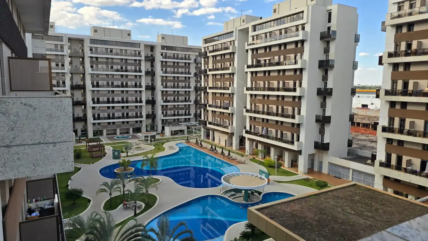 NASCENTE, VISTA LIVRE E ANDAR ALTO.Apartamento duplex, com 52 m² de área privati...