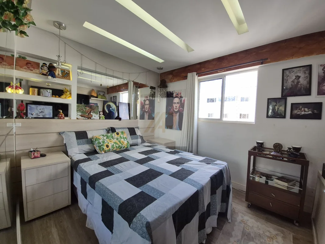 Descubra um estilo de vida confortável e prático no Top Life Long Beach, localiz...