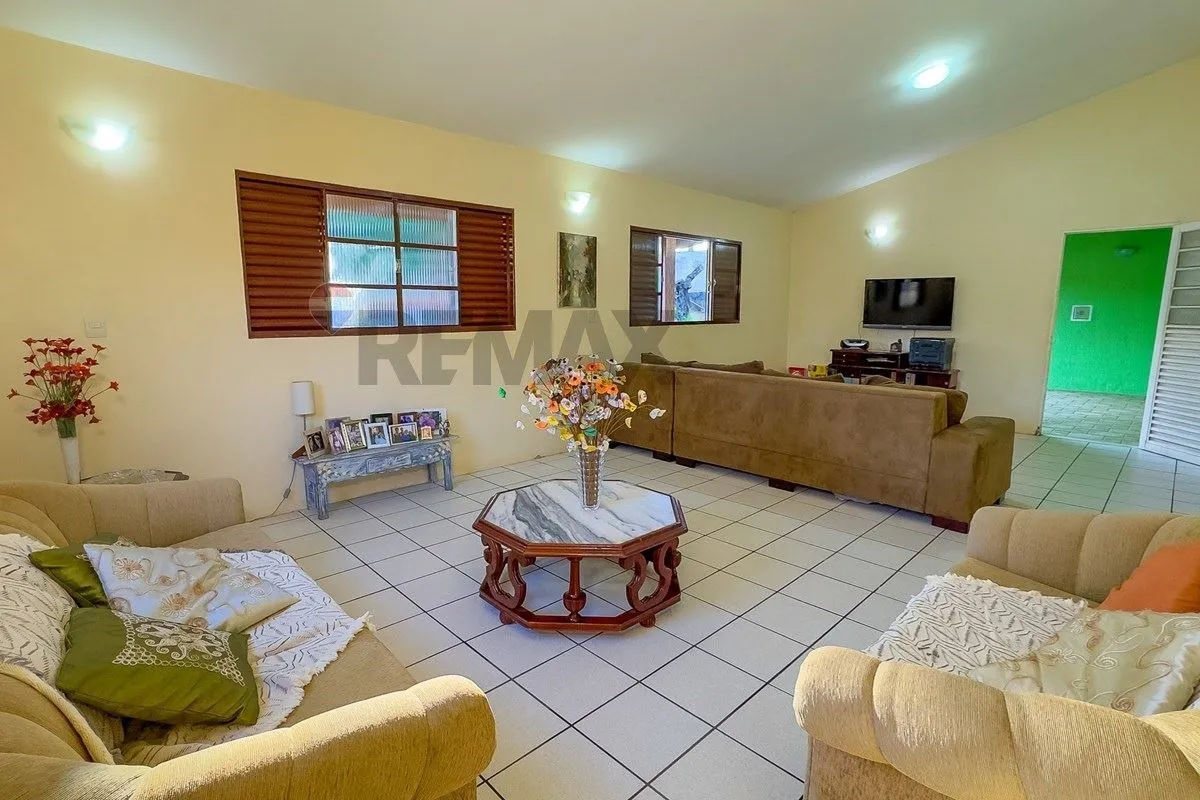 Casa de 4 quartos no Estancia Jardim Botanico.Terreno QUITADO junto à TERRACAP c...